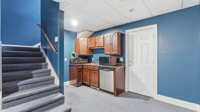 5858 Cloverland Dr, Brentwood, TN 37027