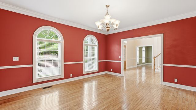 5858 Cloverland Dr, Brentwood, TN 37027