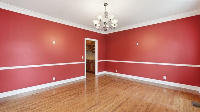 5858 Cloverland Dr, Brentwood, TN 37027