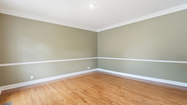 5858 Cloverland Dr, Brentwood, TN 37027