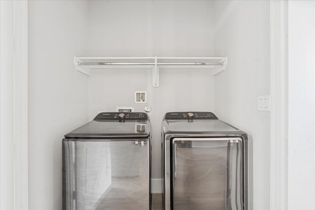 1005 Saint Charles Street, Houston, TX 77003