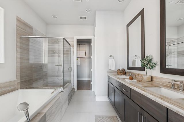 1005 Saint Charles Street, Houston, TX 77003