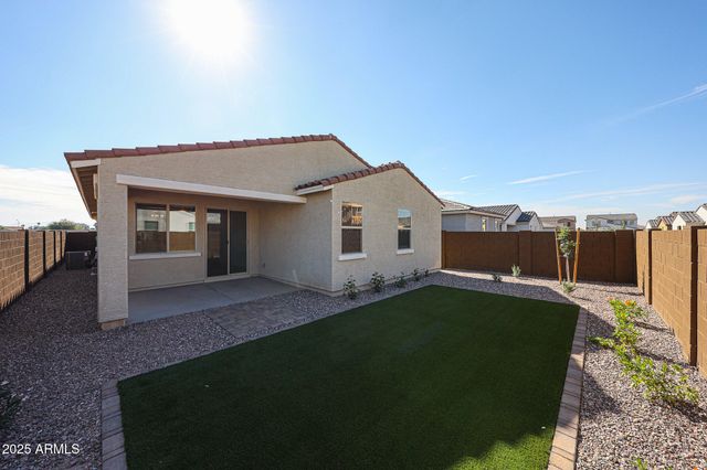 8722 W PASADENA Avenue, Glendale, AZ 85305