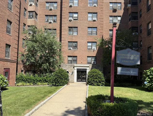 2 Fisher Drive 618, Mount Vernon, NY 10552