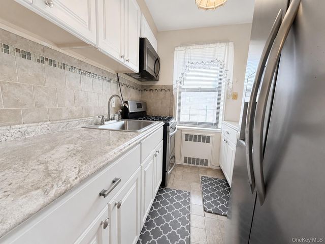 2 Fisher Drive 618, Mount Vernon, NY 10552