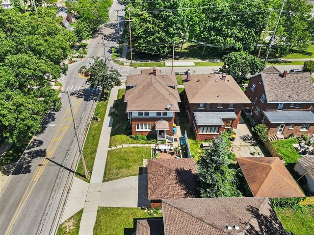 1202 Alexander Street, Grand Rapids, MI 49506