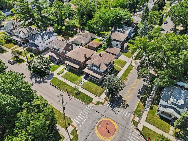 1202 Alexander Street, Grand Rapids, MI 49506