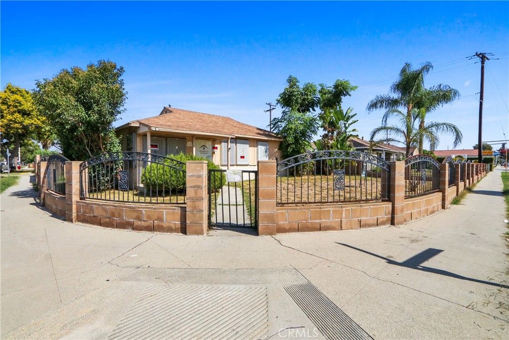 11439 Rosecrans, Norwalk, CA 90650 — photo 2