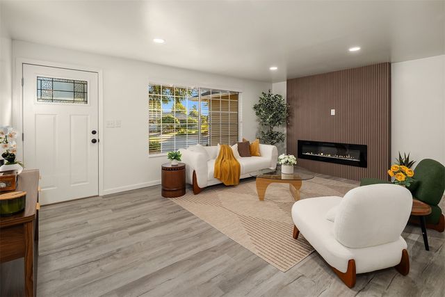 8810 NE 187th Street, Bothell, WA 98011