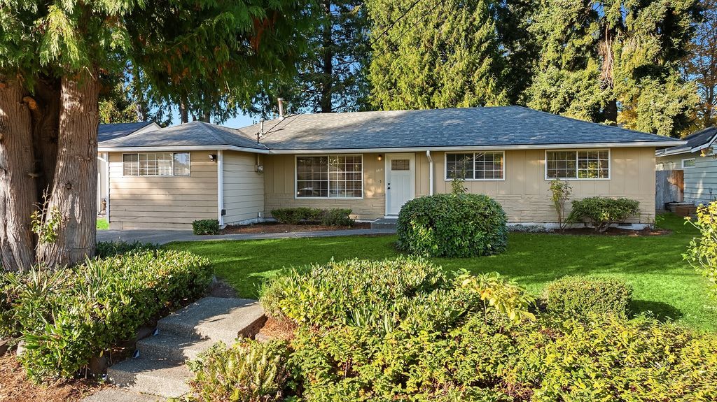 8810 NE 187th Street, Bothell, WA 98011