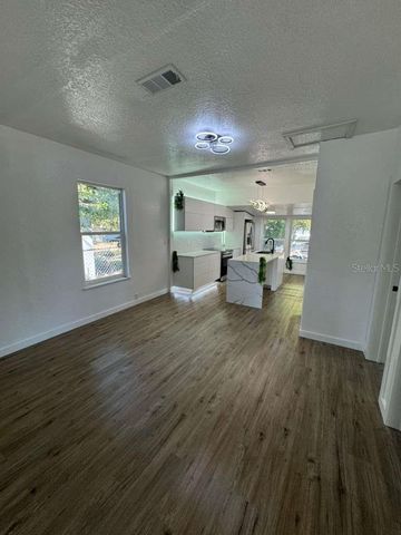 1118 E LINEBAUGH AVENUE, Tampa, FL 33612