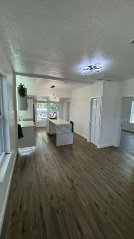 1118 E LINEBAUGH AVENUE, Tampa, FL 33612