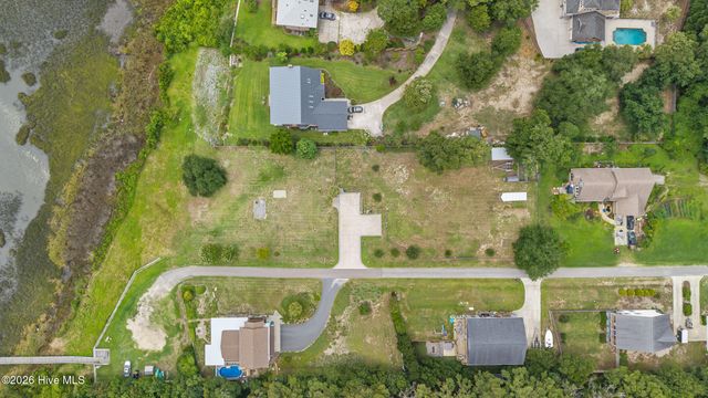 1144 Avila Drive, Hampstead, NC 28443