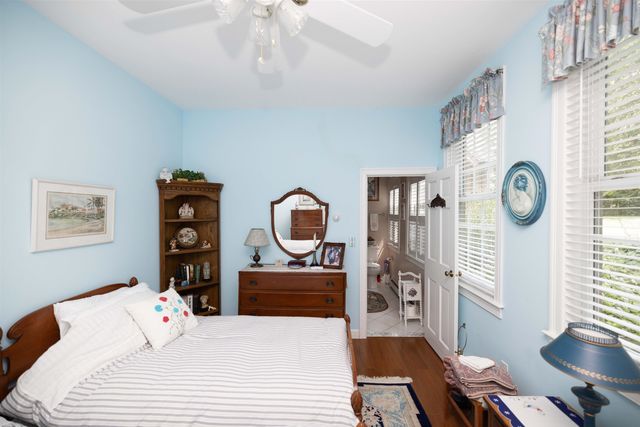 1189 Cole Pond Road, Jamaica, VT 05343