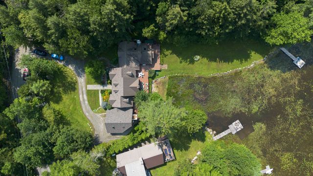 1189 Cole Pond Road, Jamaica, VT 05343