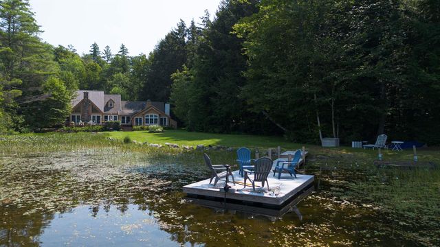 1189 Cole Pond Road, Jamaica, VT 05343