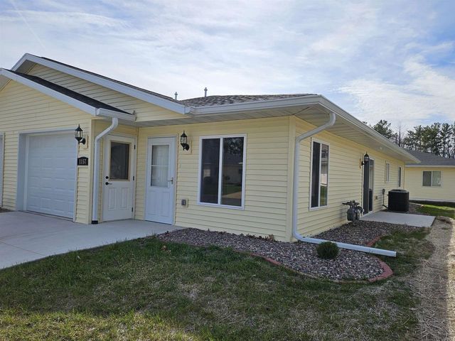 1157 Maple Street, Reedsburg, WI 53959