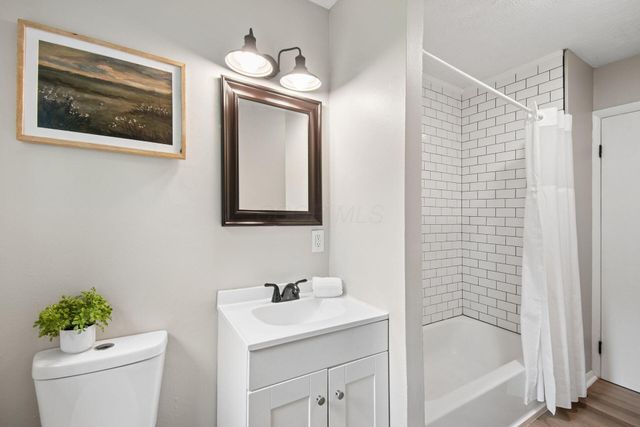 5104 Benham Drive, Columbus, OH 43232
