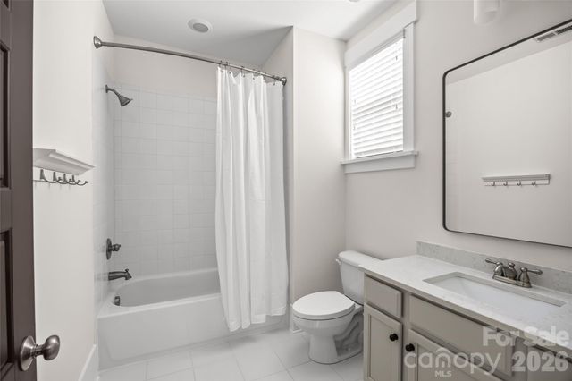 1431 Tippah Park Court, Charlotte, NC 28205