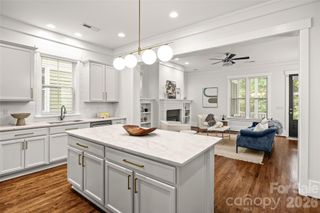 1431 Tippah Park Court, Charlotte, NC 28205