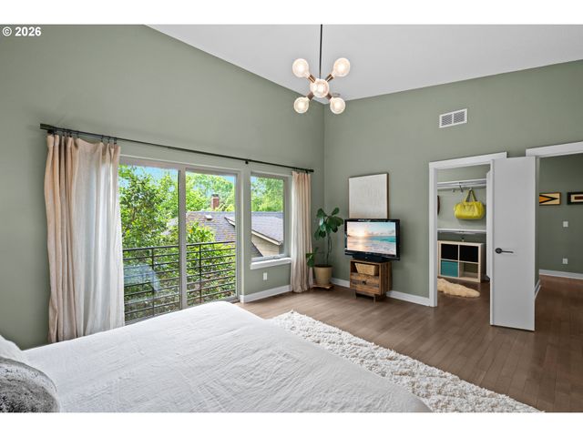 2510 Se SHERMAN St, Portland, OR 97214