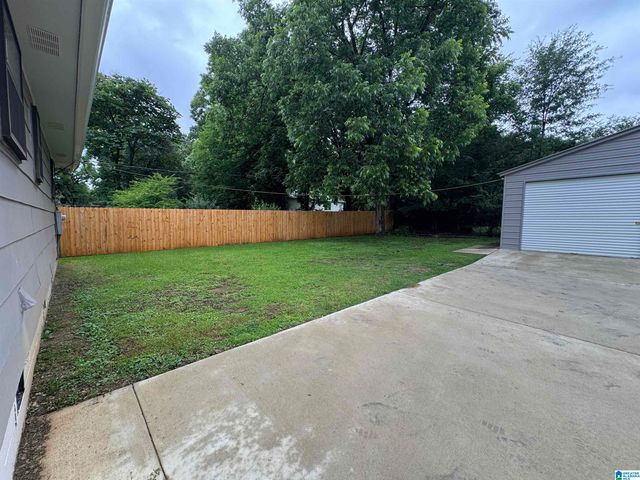 117 HOLLY STREET, Hueytown, AL 35023
