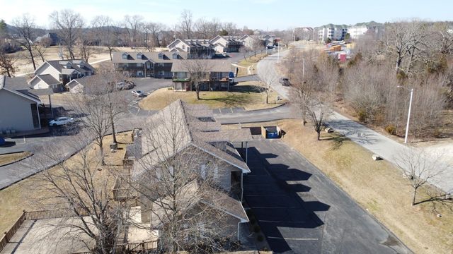 27 Fall Creek Drive 7, Branson, MO 65616