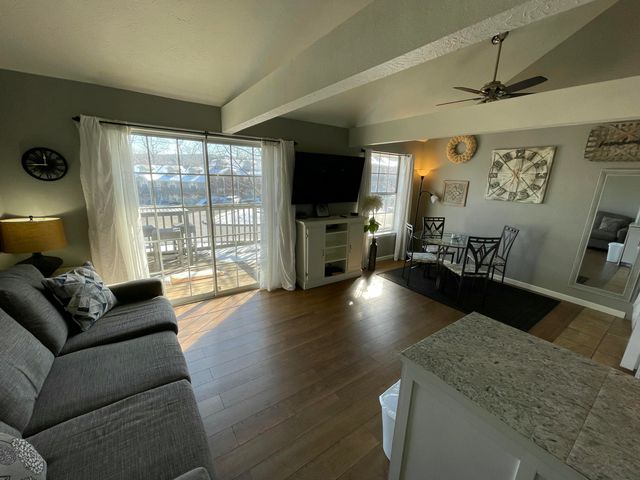 27 Fall Creek Drive 7, Branson, MO 65616