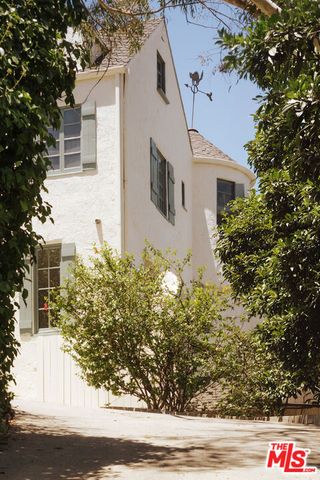 3001 Passmore Drive, Los Angeles, CA 90068