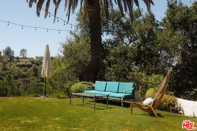 3001 Passmore Drive, Los Angeles, CA 90068