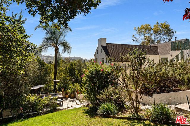 3001 Passmore Drive, Los Angeles, CA 90068