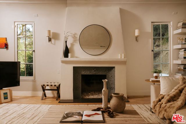 3001 Passmore Drive, Los Angeles, CA 90068