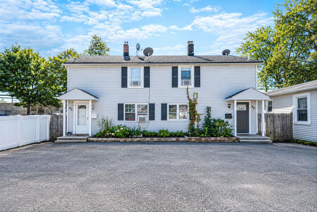 37-39 Funaro Court, Patchogue, NY 11772 — exterior