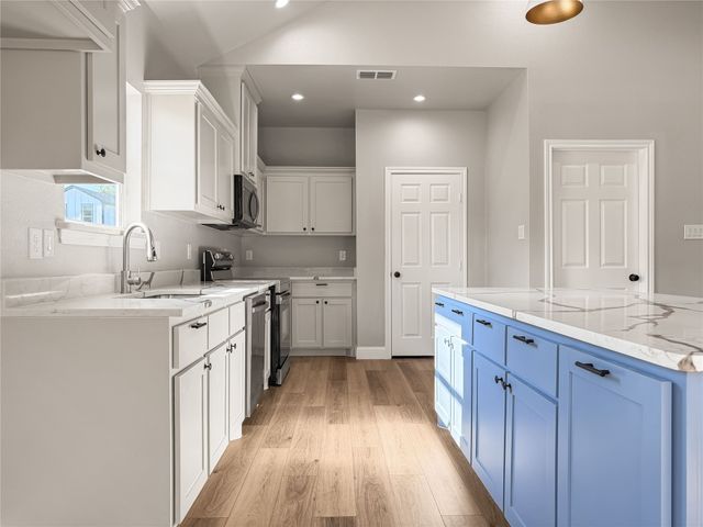 2212 Polk Street, Greenville, TX 75401