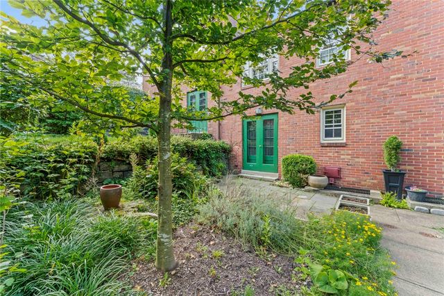 623 Olympia Road, Mt Washington, PA 15211