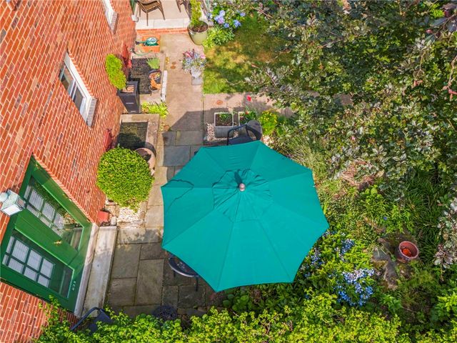 623 Olympia Road, Mt Washington, PA 15211