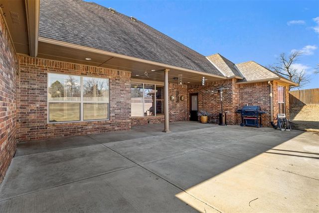 15315 SE 41st Street, Choctaw, OK 73020