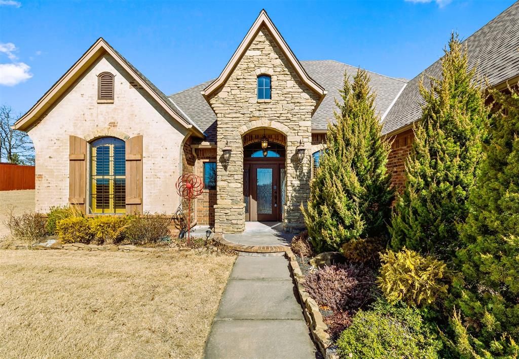 15315 SE 41st Street, Choctaw, OK 73020