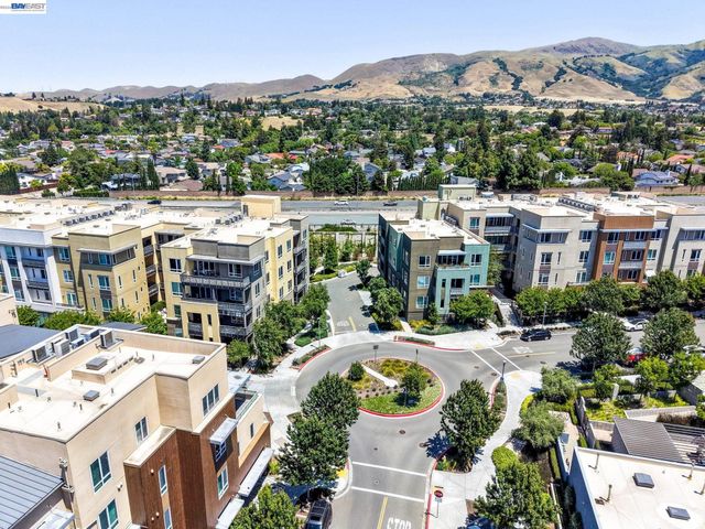 2339 Kinetic Cmn 310, Fremont, CA 94539