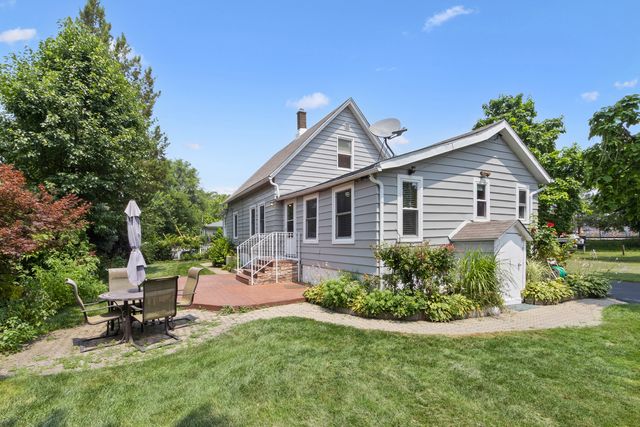 814 Meeker Avenue, Joliet, IL 60432