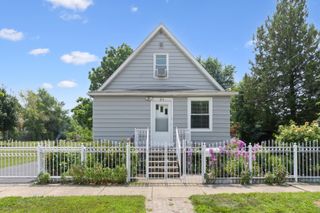 814 Meeker Avenue, Joliet, IL 60432