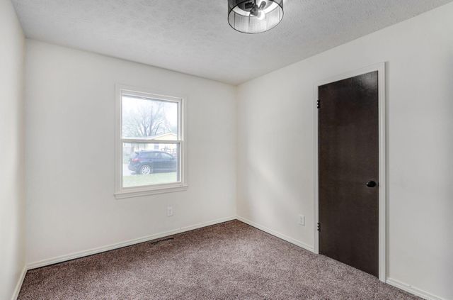 2316 W Page Street, Springfield, MO 65802