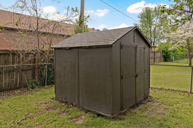 2316 W Page Street, Springfield, MO 65802