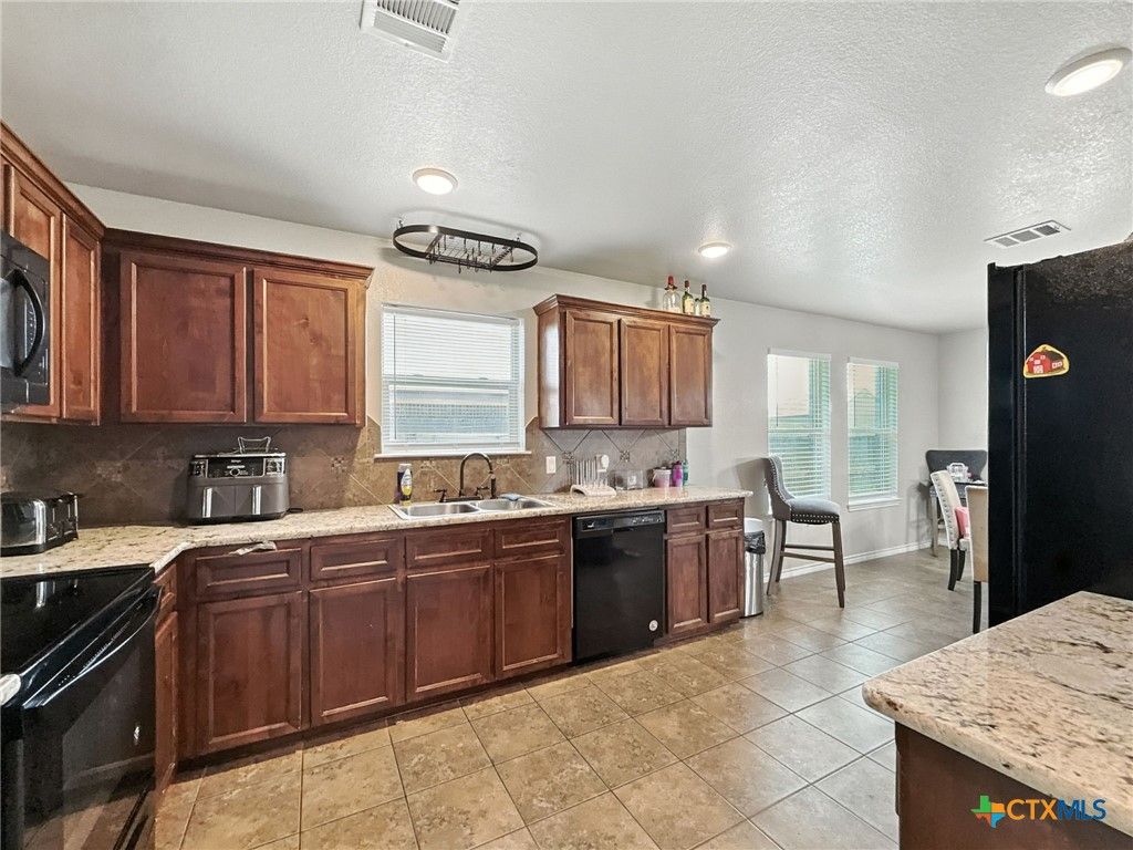 2701 Settlement Road, Copperas Cove, TX 76522