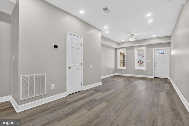 2802 CLIFTON PARK TER, Baltimore, MD 21213