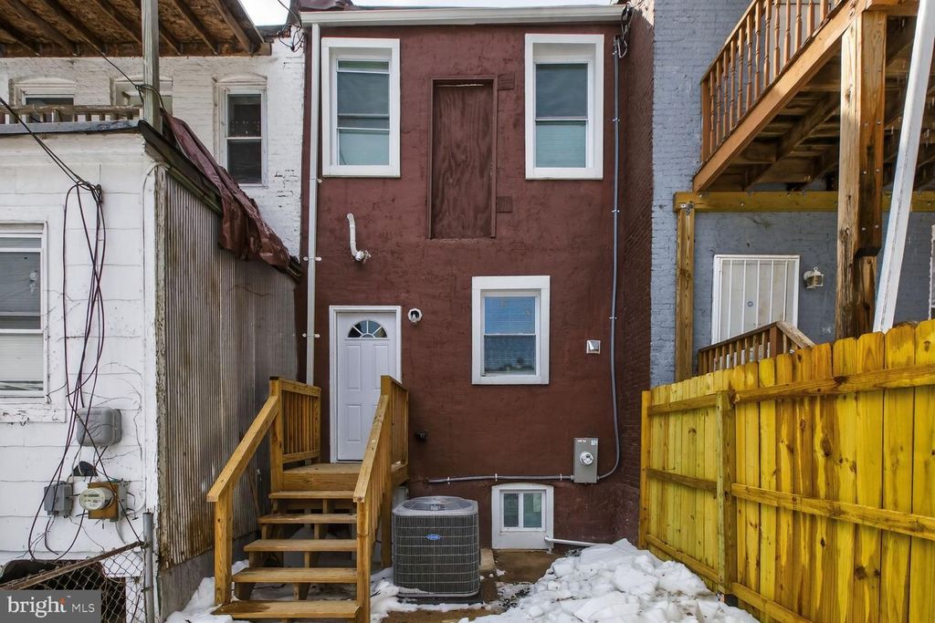 Image 25 of property listing at 2802 CLIFTON PARK TER, Baltimore, MD 21213