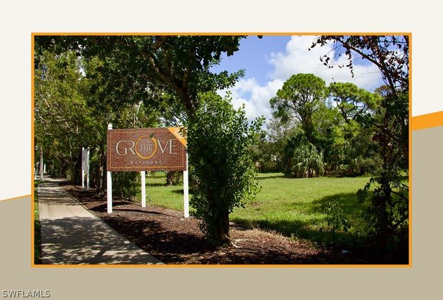 3862 Grove CIR, Naples, FL 34112