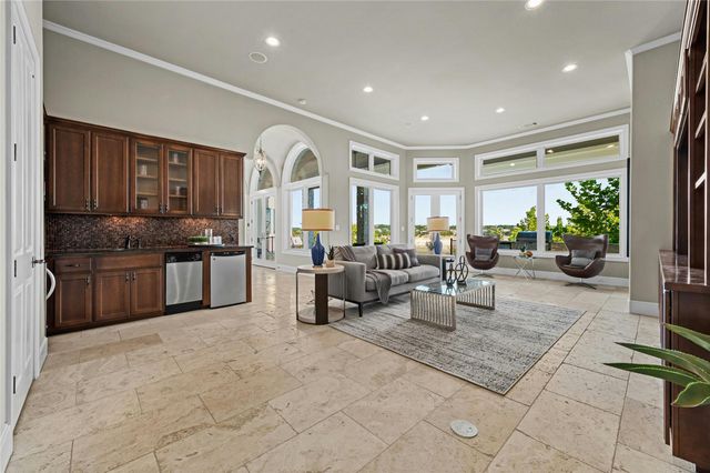 711 Cutlass, Lakeway, TX 78734