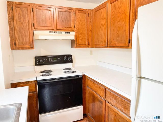 150 South Cherry Street, Wallingford, CT 06492