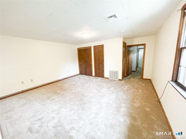 150 South Cherry Street, Wallingford, CT 06492